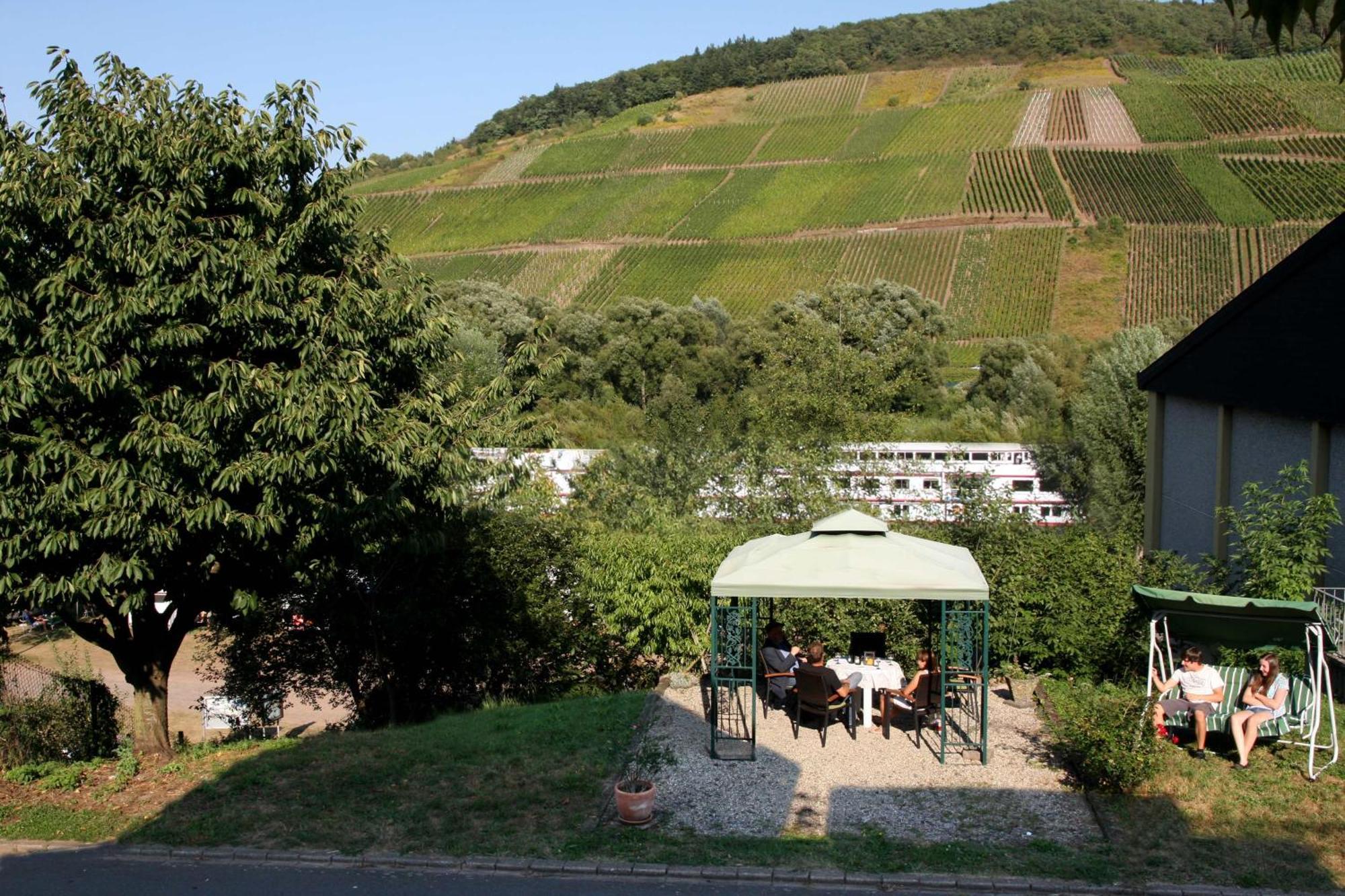 Ferienwohnung „Schwalbennest“ Reil/Mosel Exterior foto